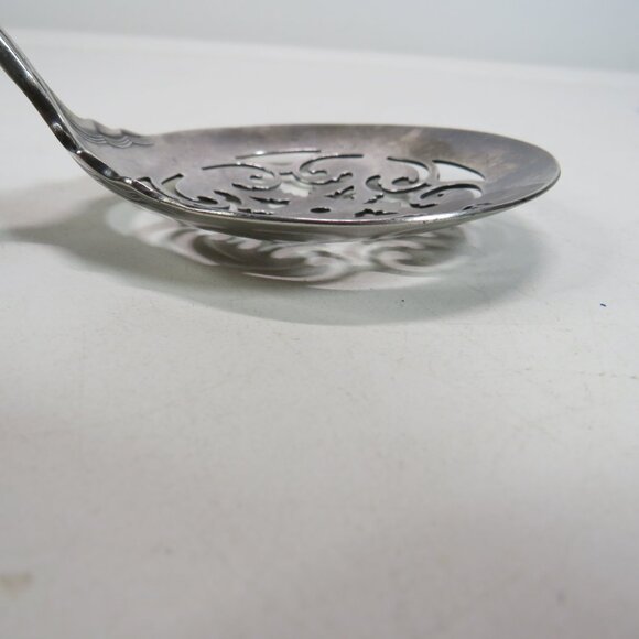 Wm. A. Rogers Bon Bon Spoon Pierced Cut OLD SOUTH or Magnolia Silver Plate - Picture 8 of 13